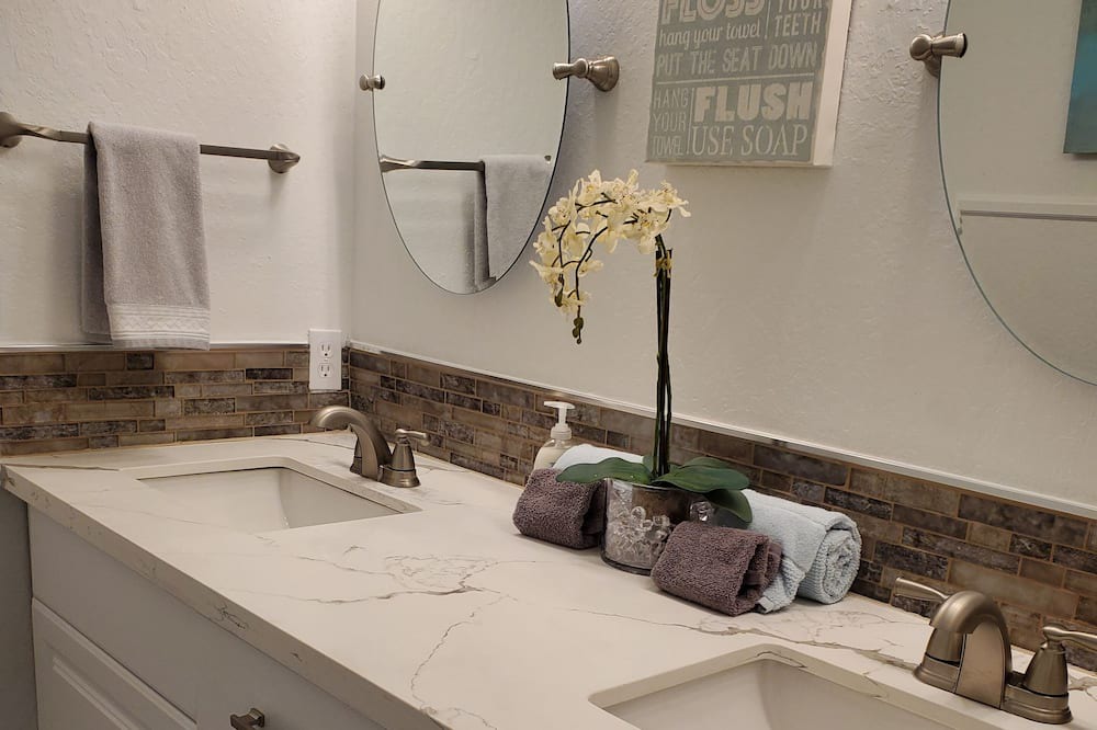 Photo of Bathroom in Clearlake