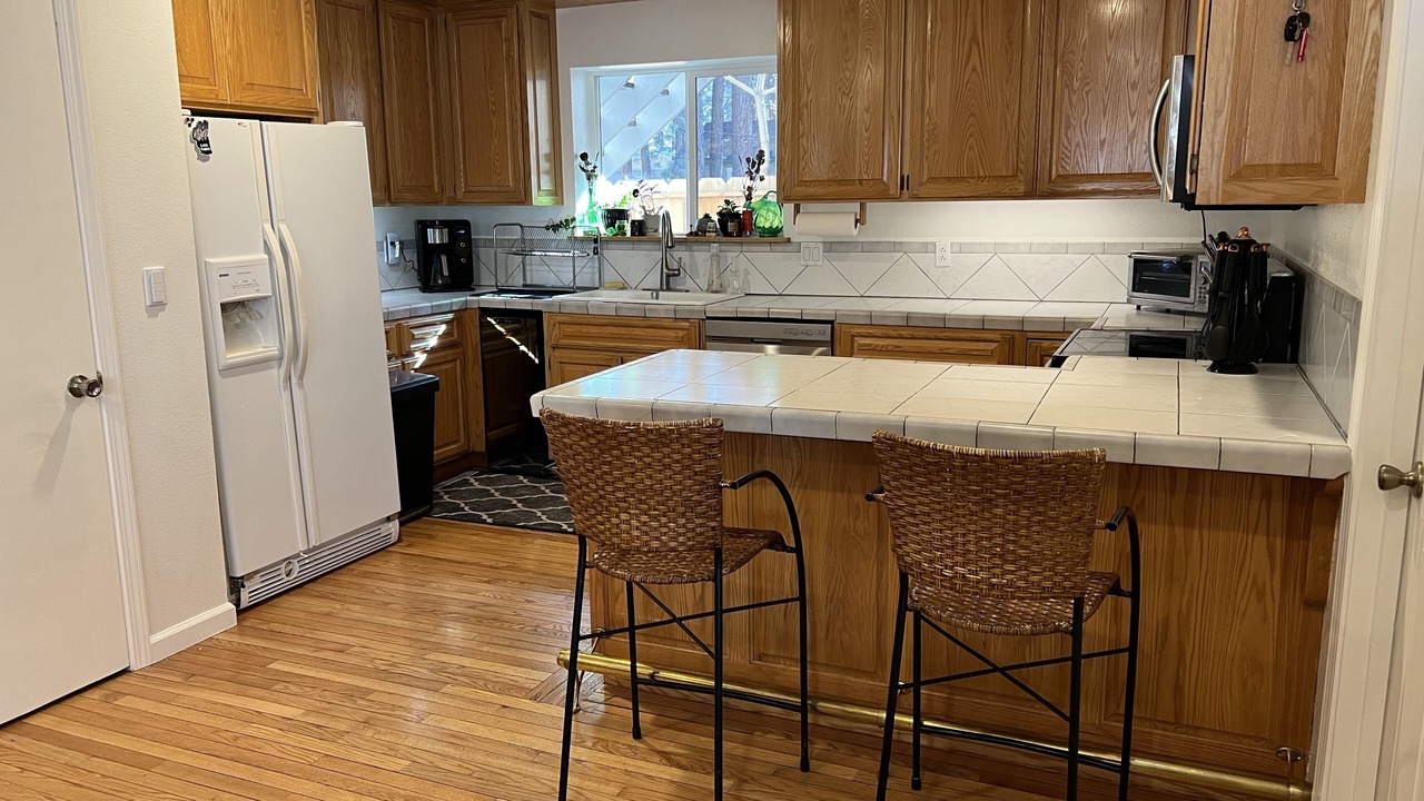 Photo of Kitchen in Sierra Tract