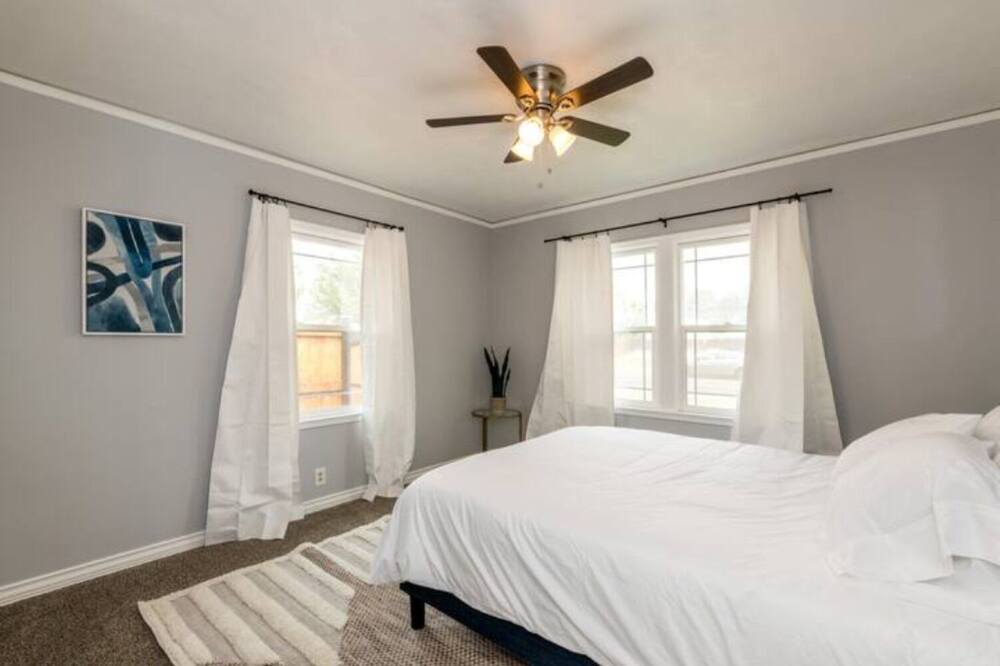 Photo of Bedroom in Roosevelt