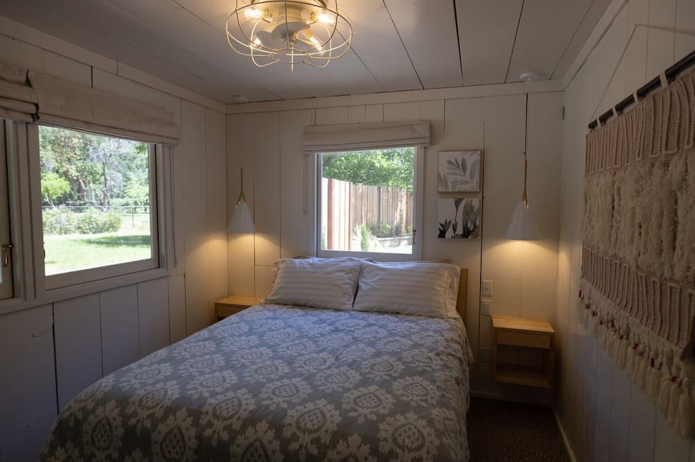 Photo of Bedroom in Willow Creek