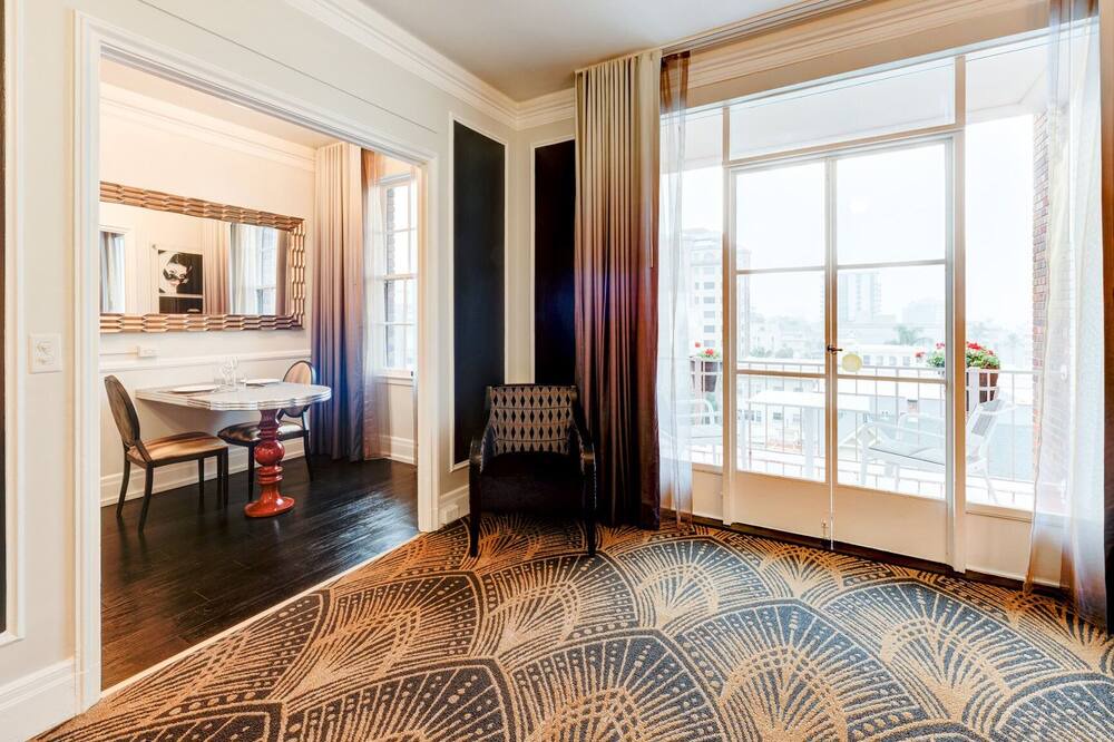 Photo of Bedroom in Park West