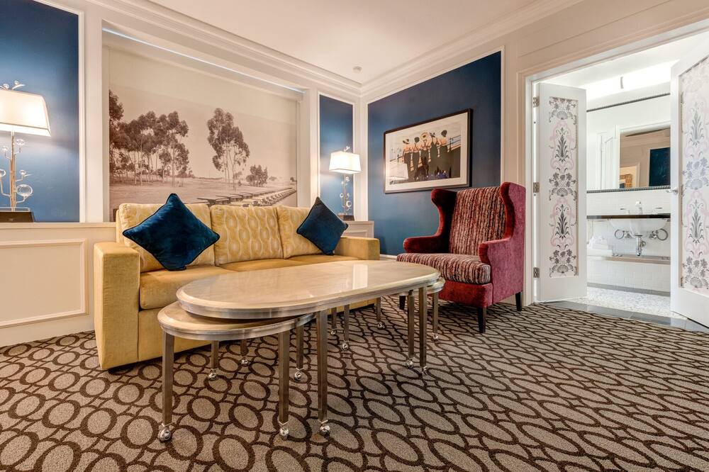 Photo of Livingroom in Park West