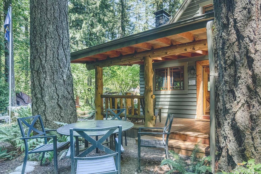 Photo of Patio Balcony in Mount Hood Village