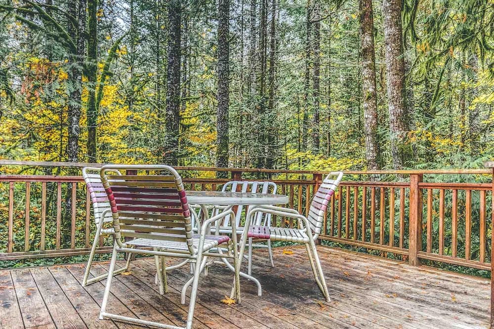 Photo of Patio Balcony in Rhododendron
