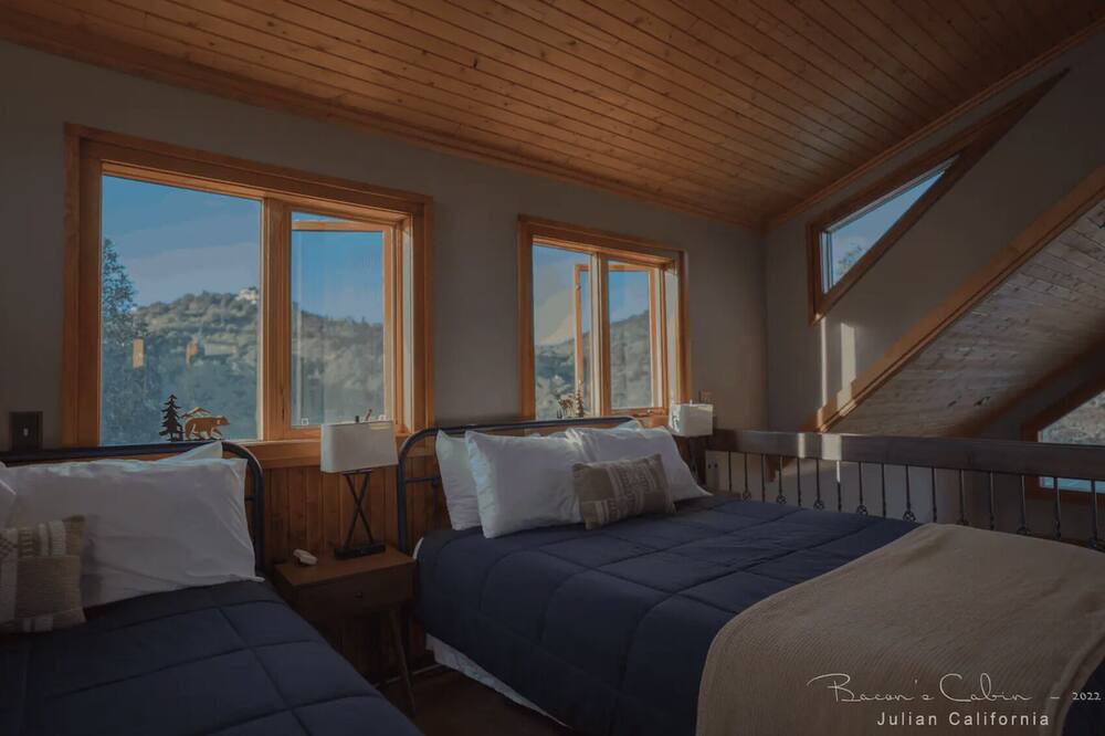 Photo of Bedroom in Julian