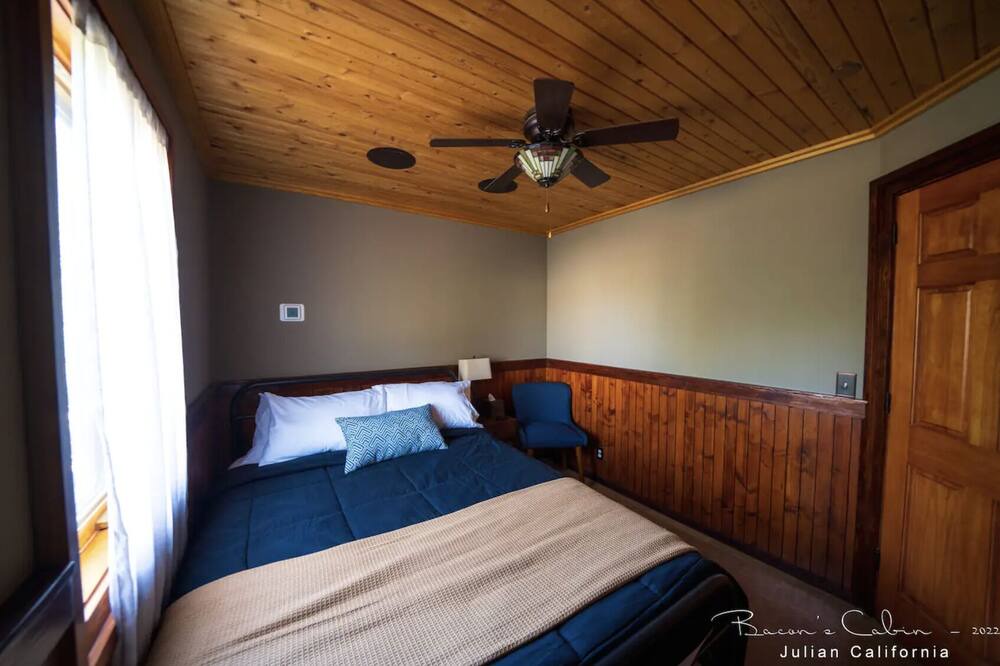 Photo of Bedroom in Julian