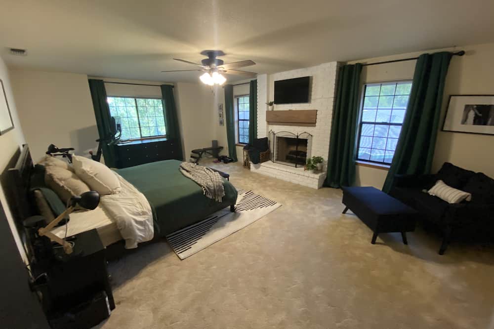 Photo of Bedroom in Chico