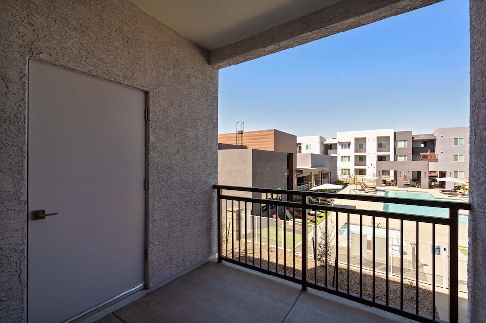 Photo of Patio Balcony in Palm Valley