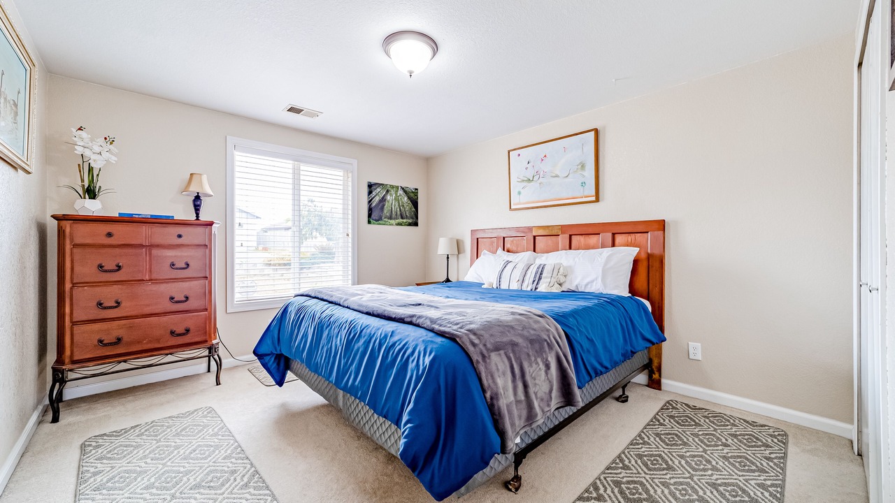 Photo of Bedroom in McKinleyville