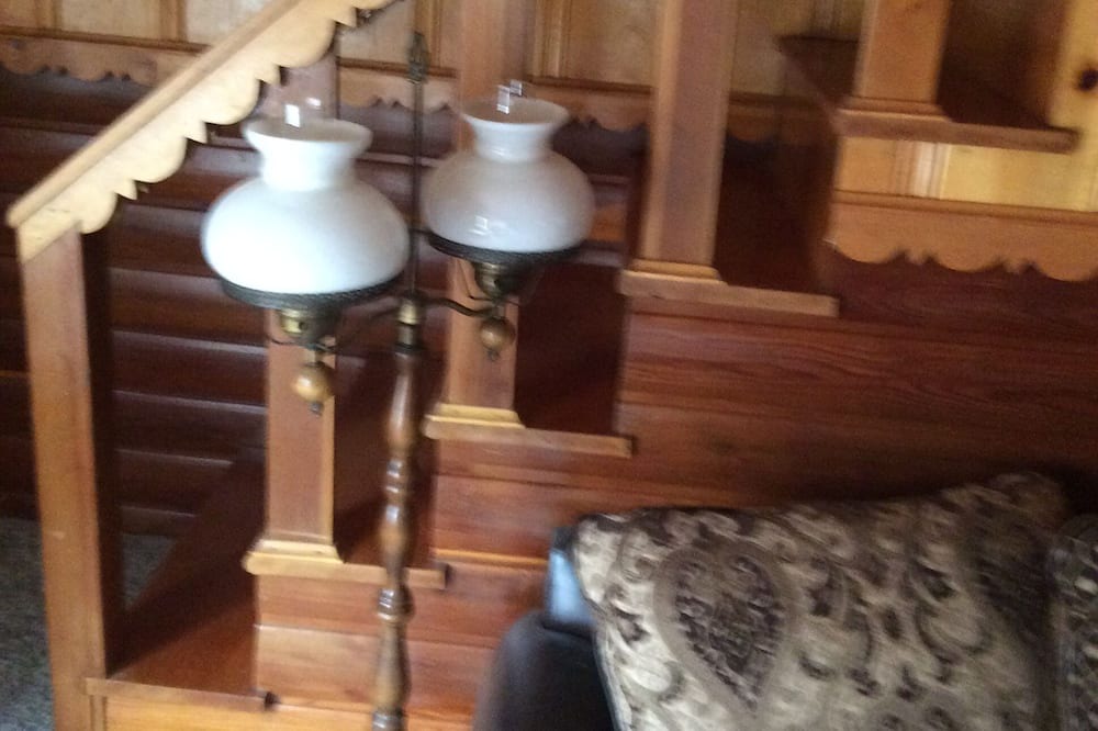 Photo of Livingroom in Patton