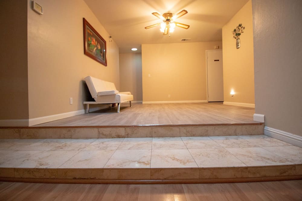 Photo of Bedroom in Almaden