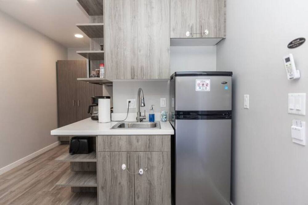 Photo of Kitchen in Midway District