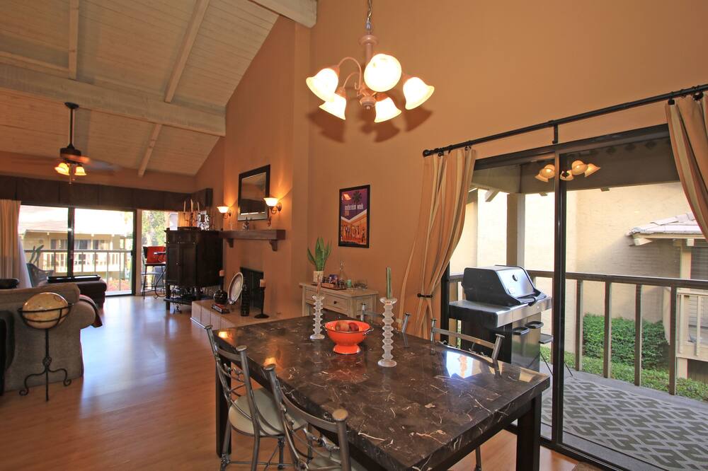 Photo of Livingroom in Indian Wells