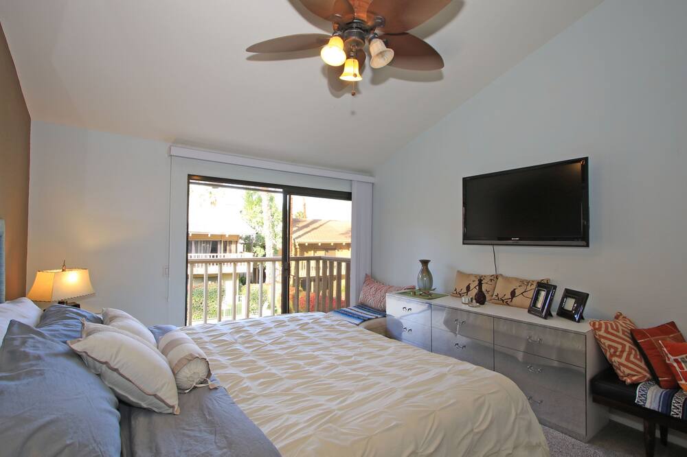 Photo of Bedroom in Indian Wells