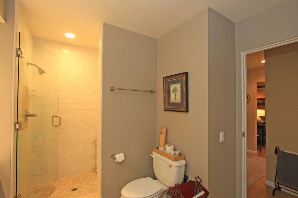 Photo of Bathroom in Indian Wells
