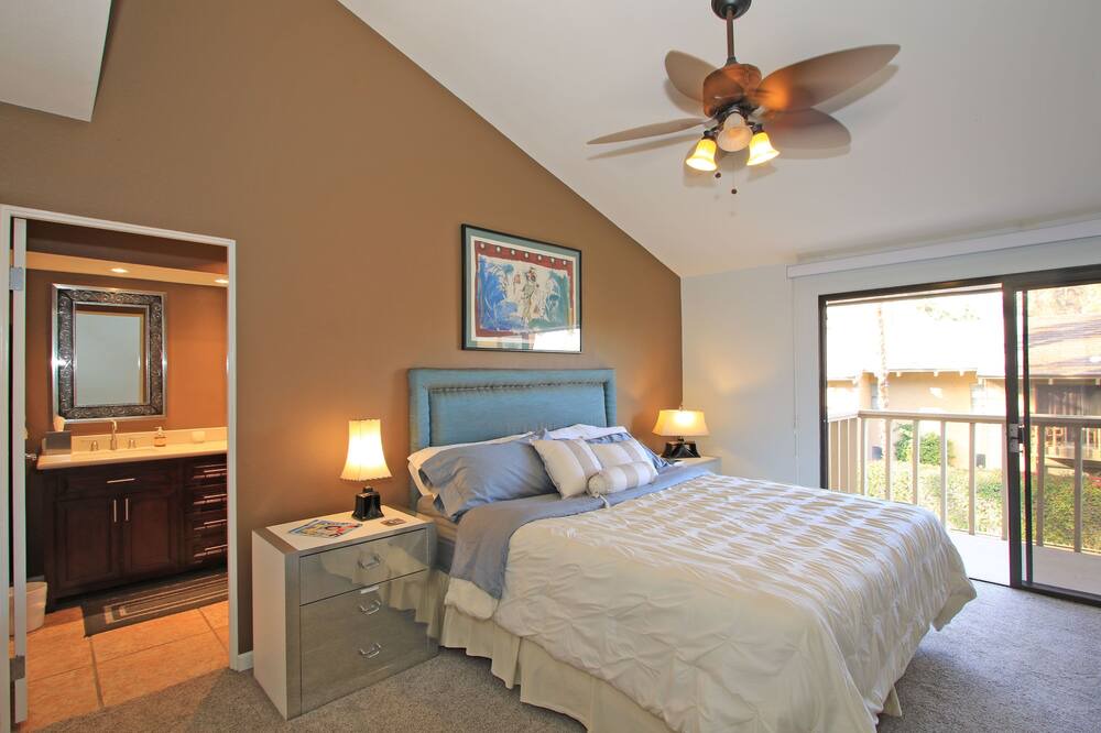 Photo of Bedroom in Indian Wells