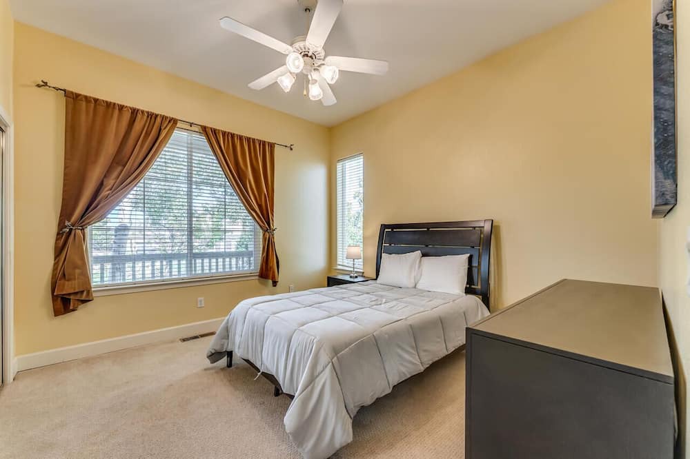 Photo of Bedroom in Reno