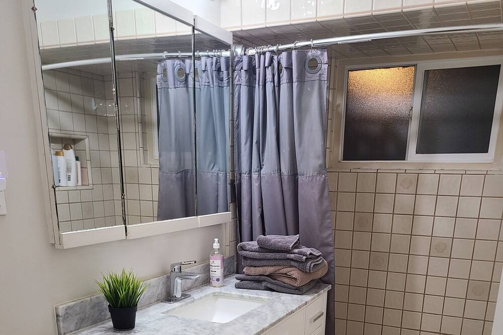 Photo of Bathroom in Birds Landing
