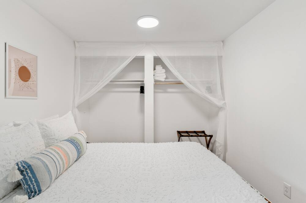 Photo of Bedroom in Cedar Hills