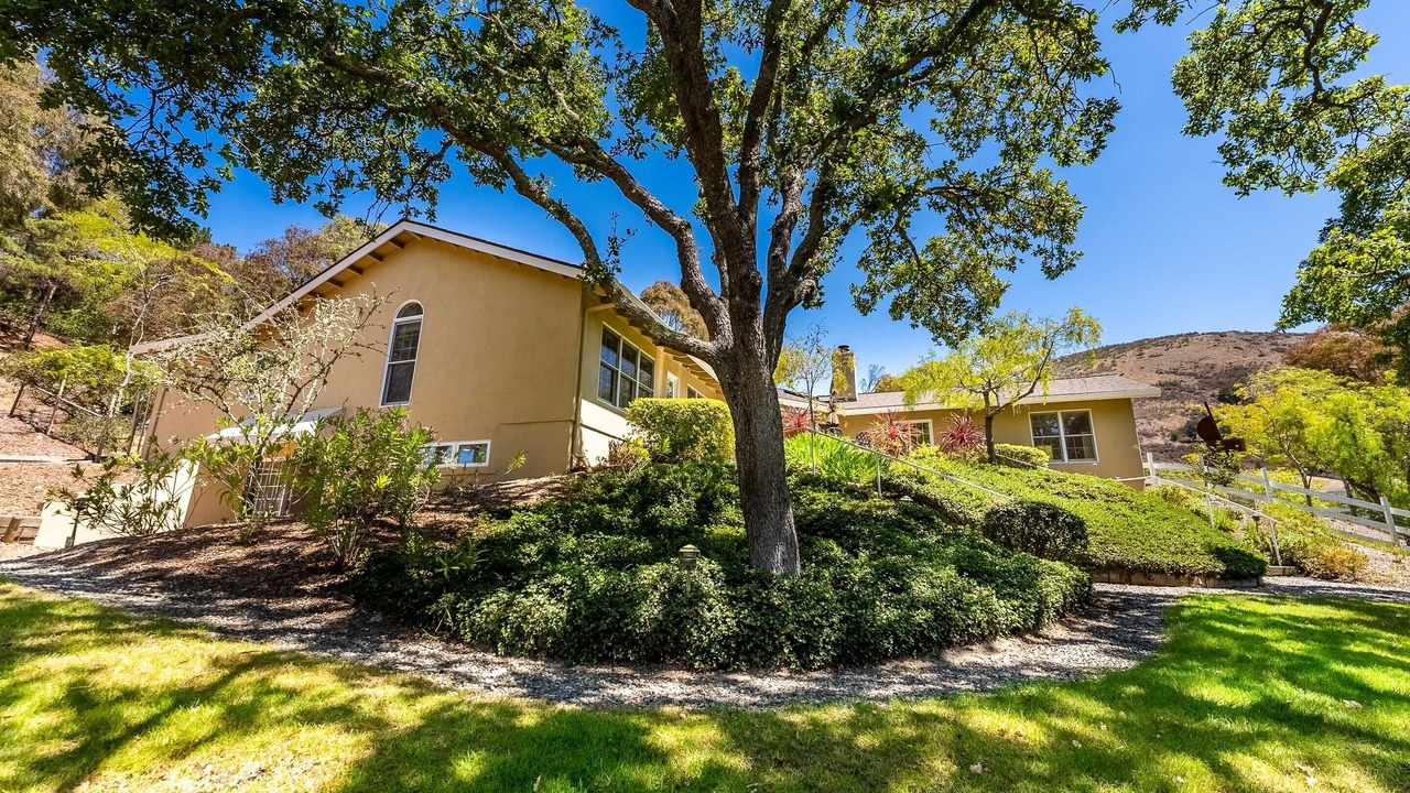 Photo of Outdoor in Monterey