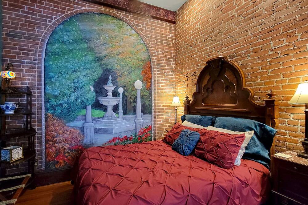 Photo of Bedroom in Historic Railroad District