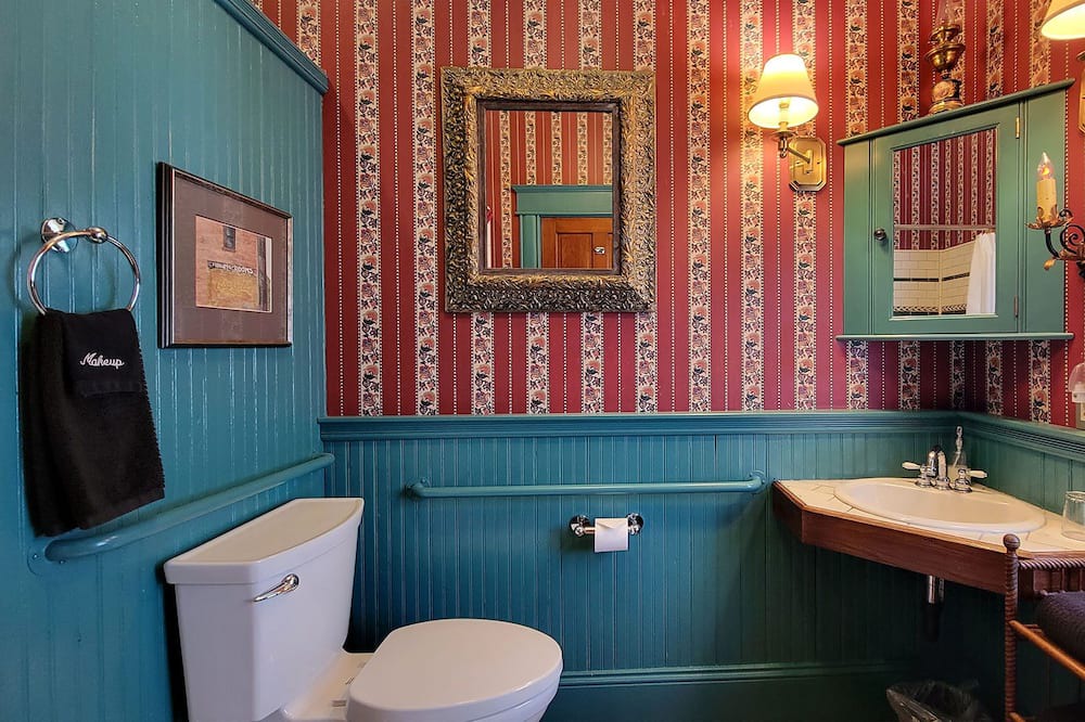 Photo of Bathroom in Historic Railroad District