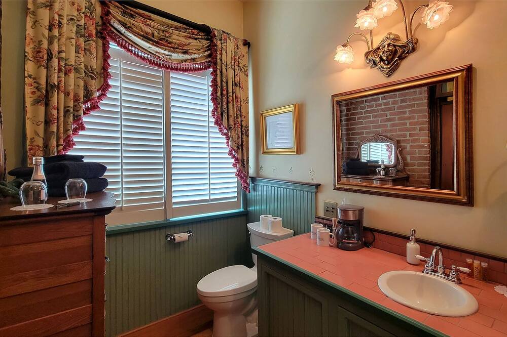 Photo of Bathroom in Historic Railroad District