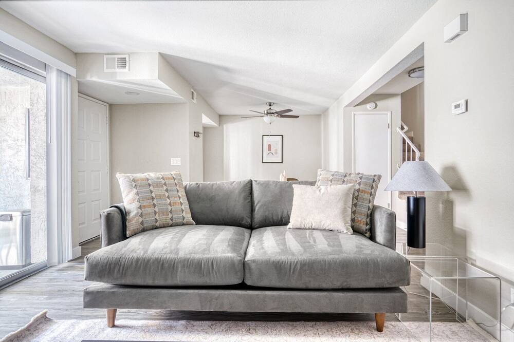 Photo of Livingroom in Willow Glen