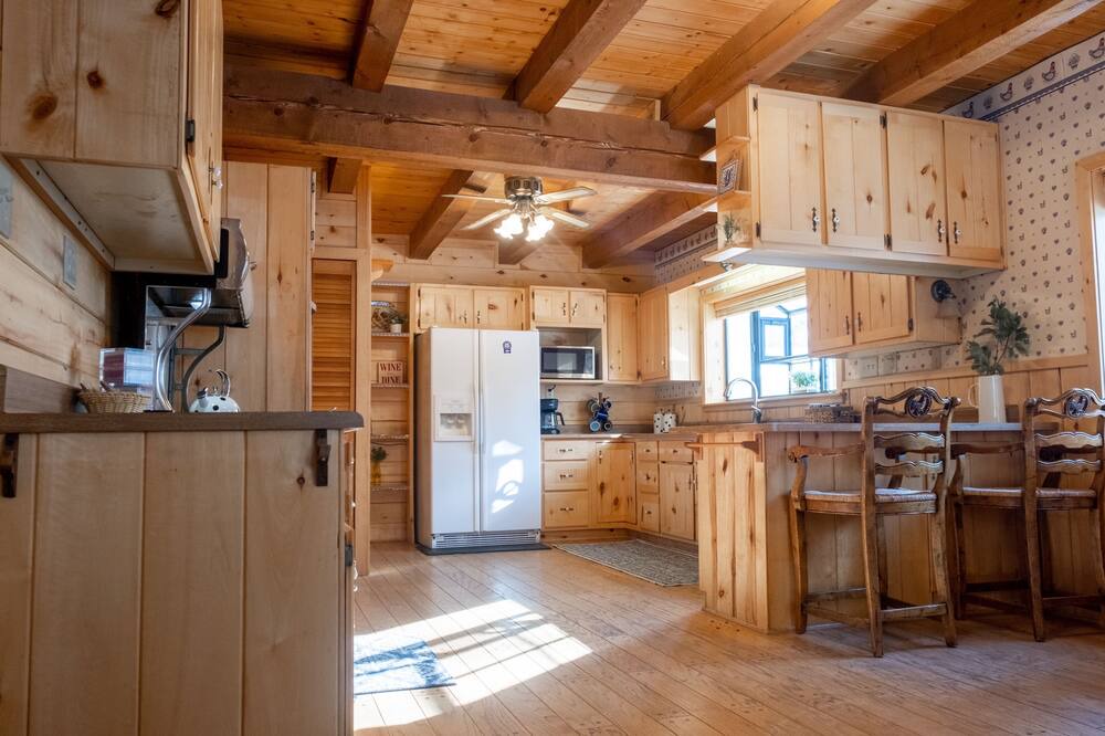 Photo of Kitchen in Ponderosa Park