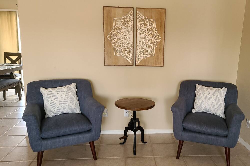 Photo of Livingroom in Lake Havasu City