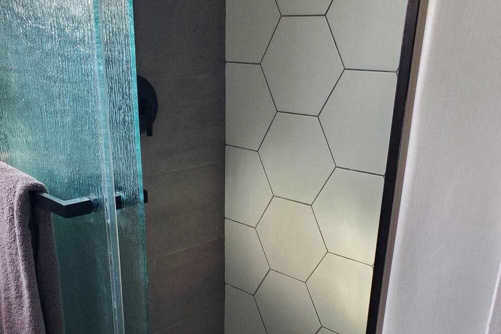 Photo of Bathroom in Leucadia