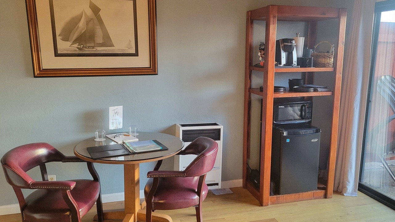 Photo of Bedroom in Timber Cove