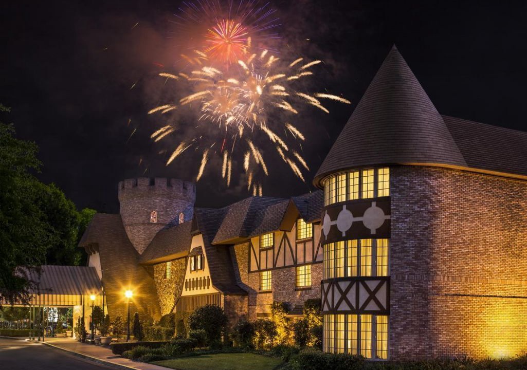 Photo of Outdoor in Anaheim Resort