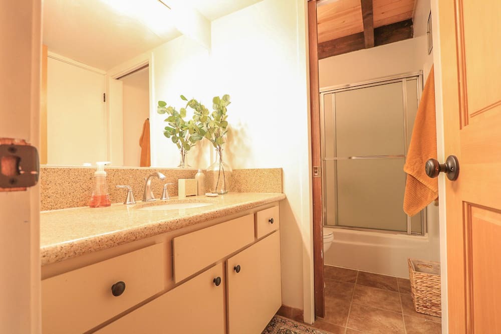 Photo of Bathroom in Kings Beach