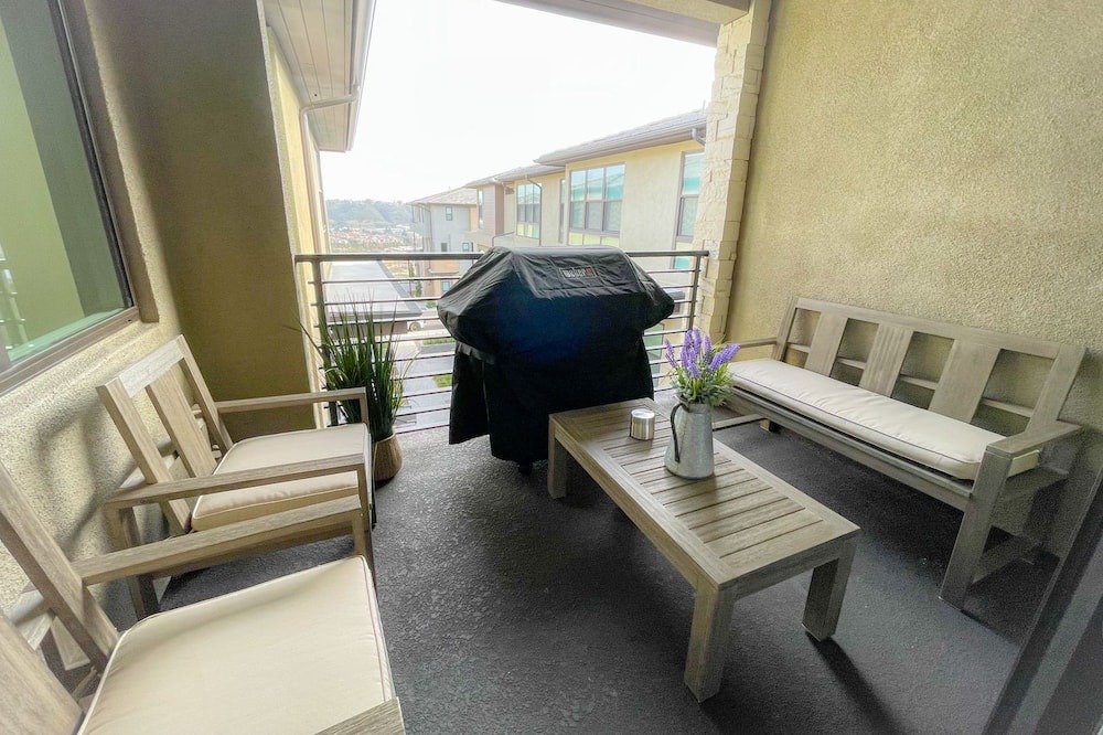 Photo of Patio Balcony in Serra Mesa