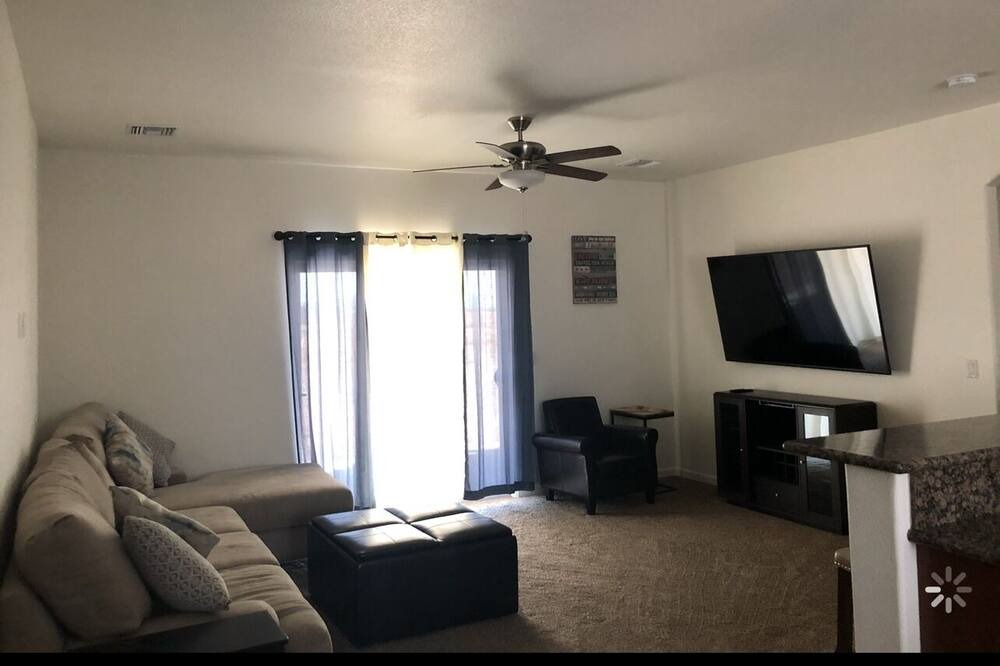 Photo of Livingroom in Fort Mohave