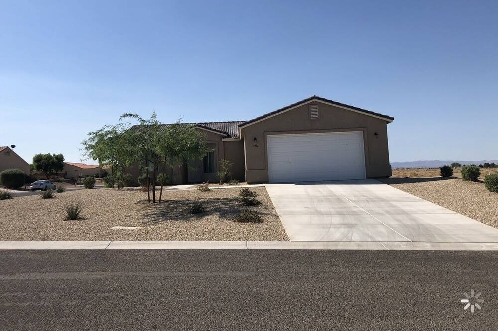 Photo of Others in Fort Mohave