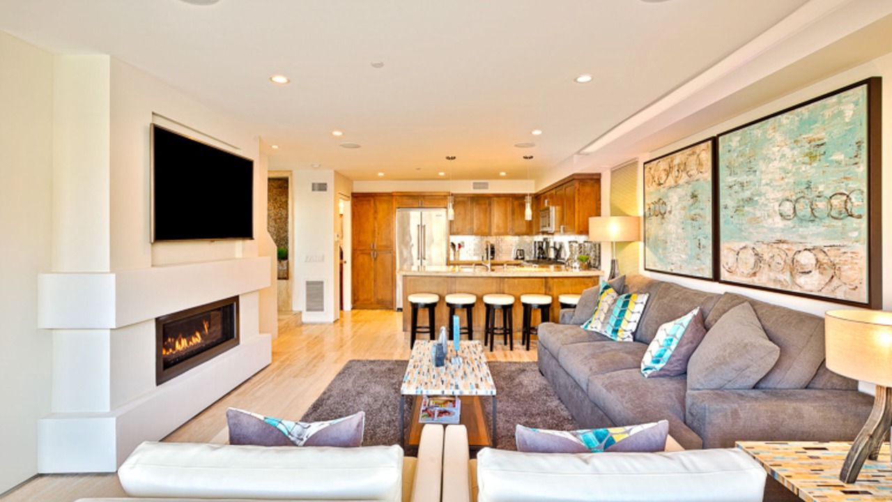 Photo of Livingroom in West Newport