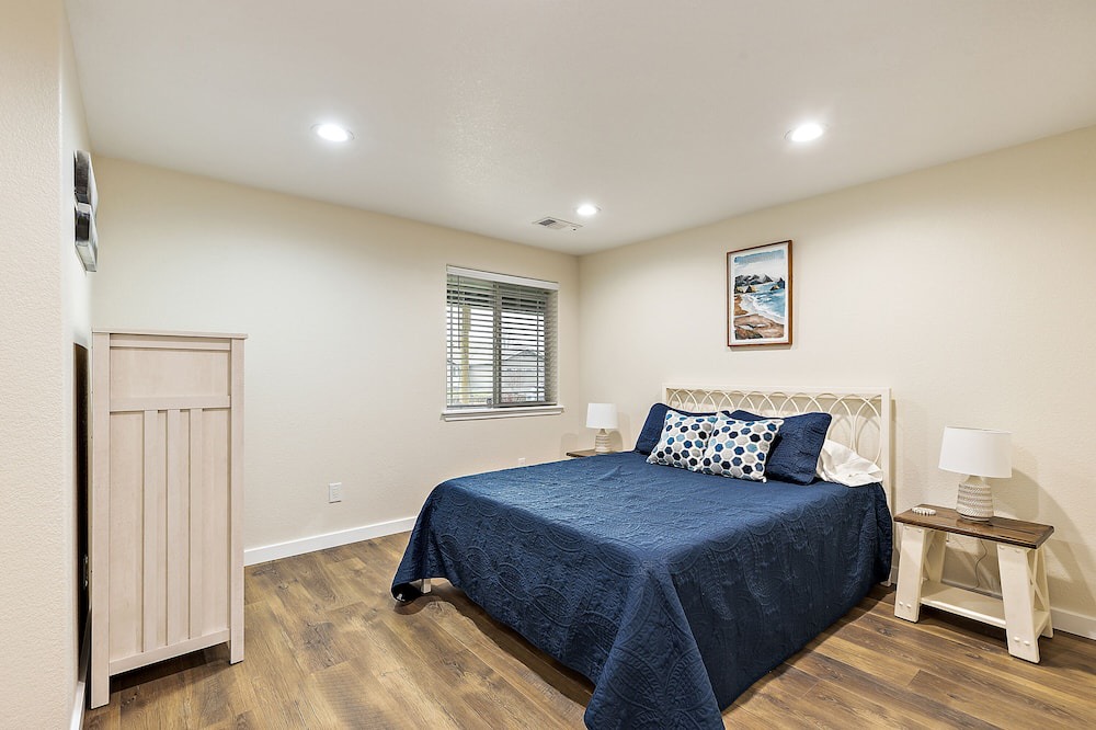 Photo of Bedroom in Central Point