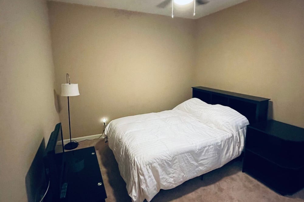 Photo of Bedroom in Glendale