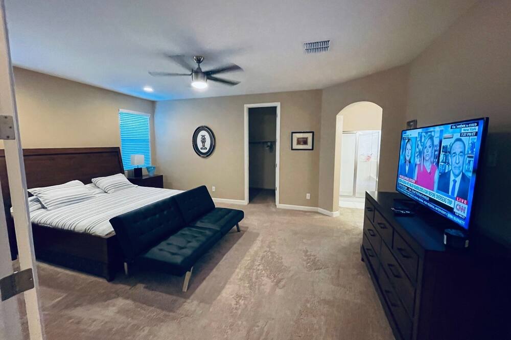 Photo of Bedroom in Glendale