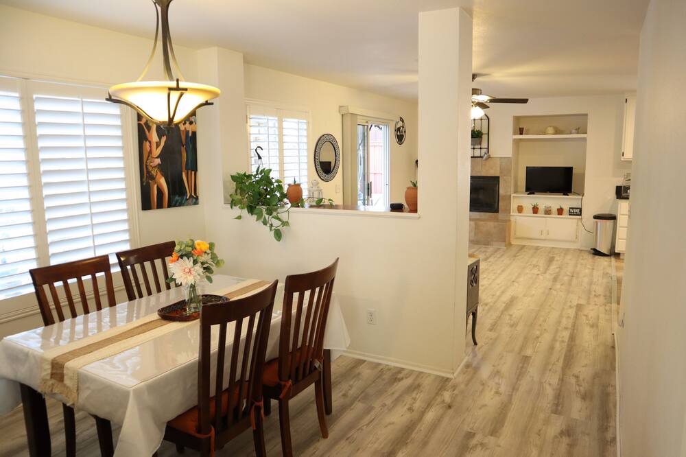 Photo of Kitchen in Lake Elsinore