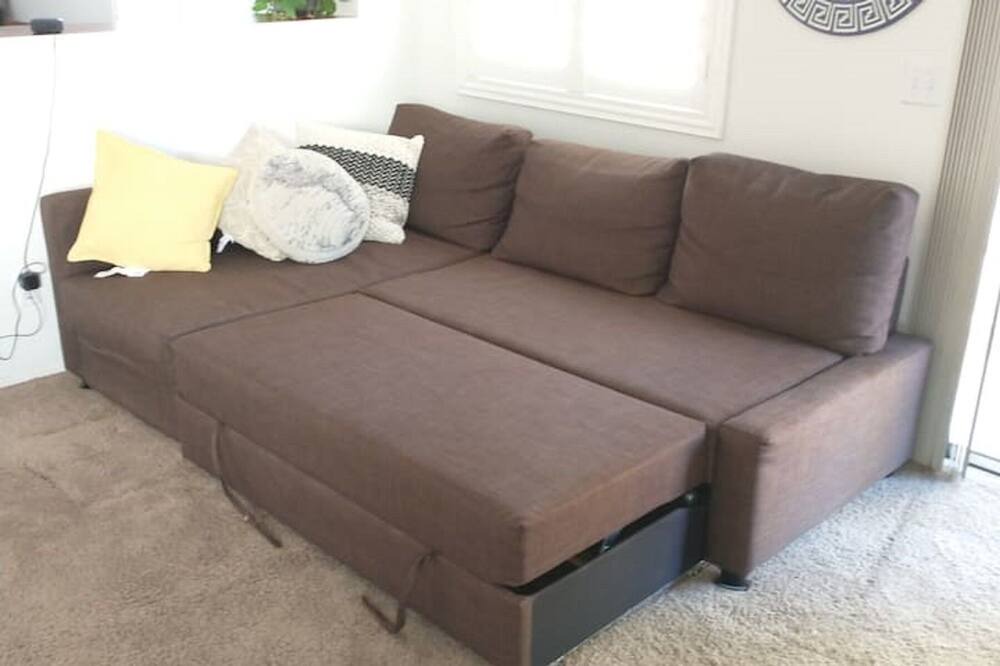 Photo of Bedroom in Lake Elsinore