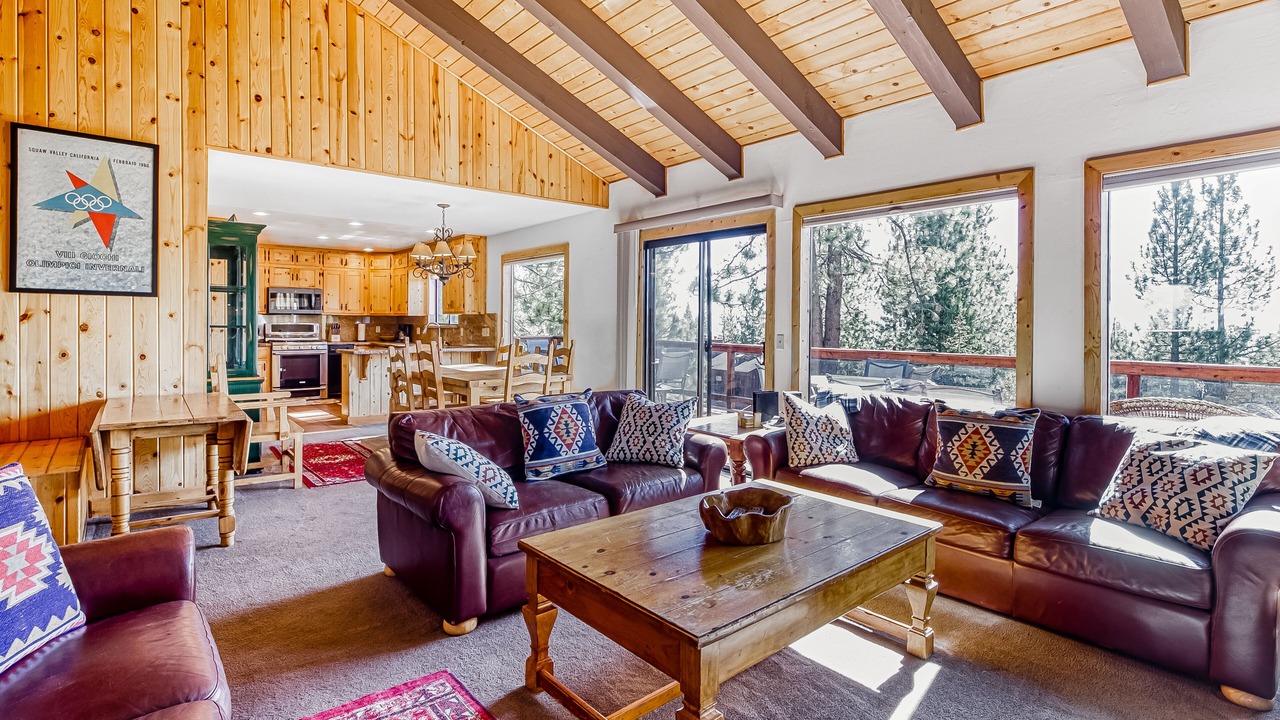 Photo of Livingroom in Lake Forest
