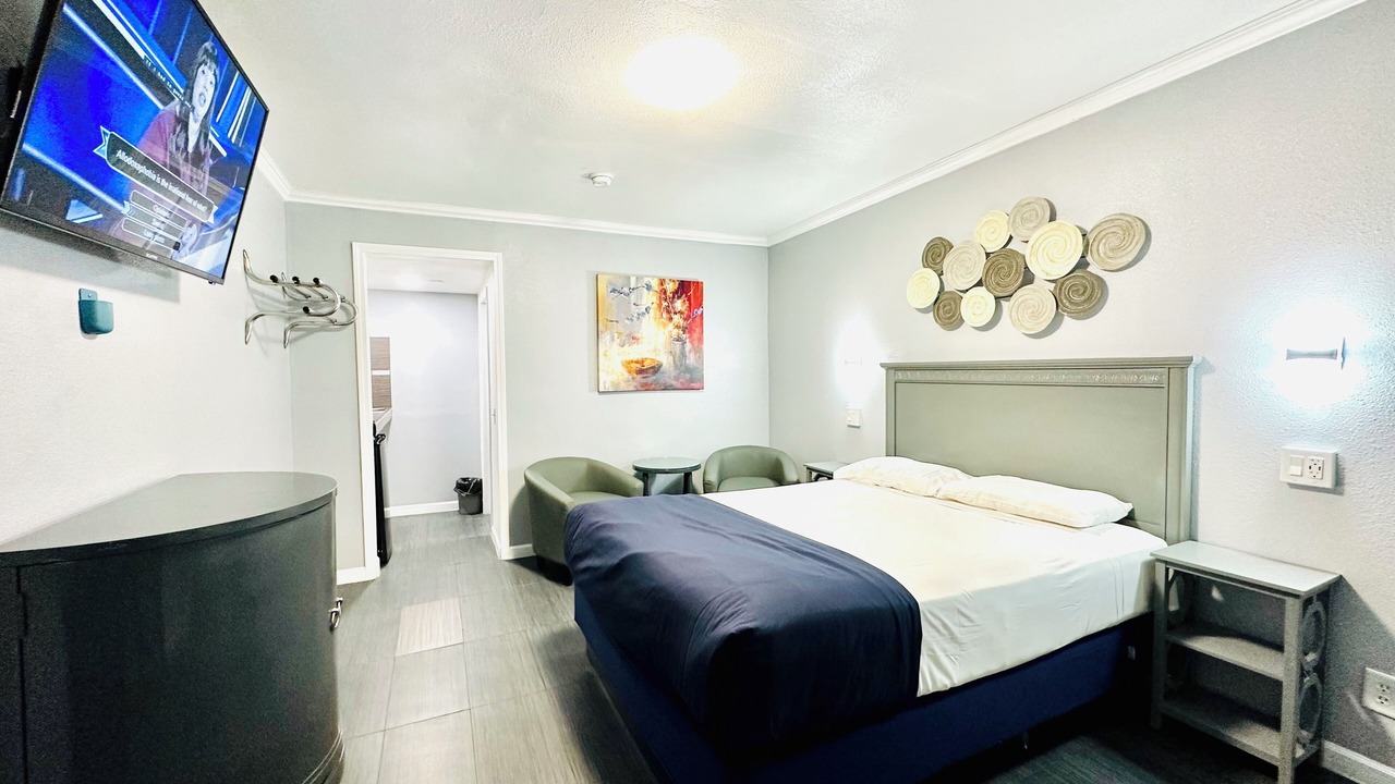 Photo of Bedroom in Sunrise Manor