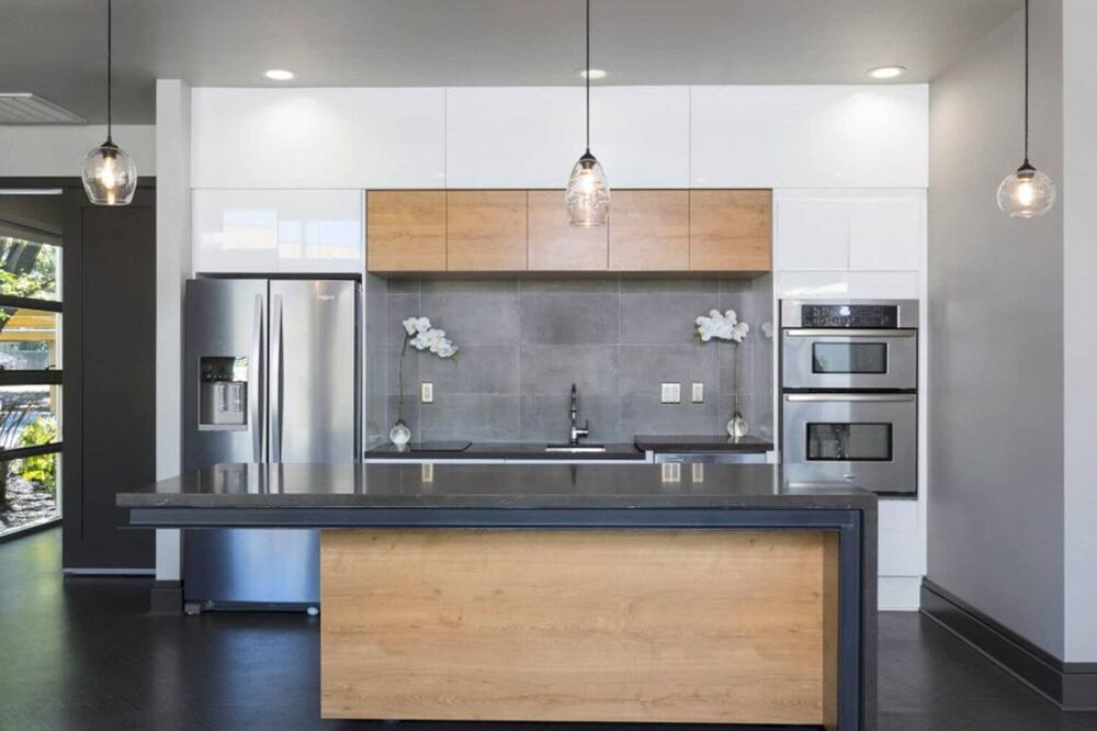 Photo of Kitchen in East San Mateo