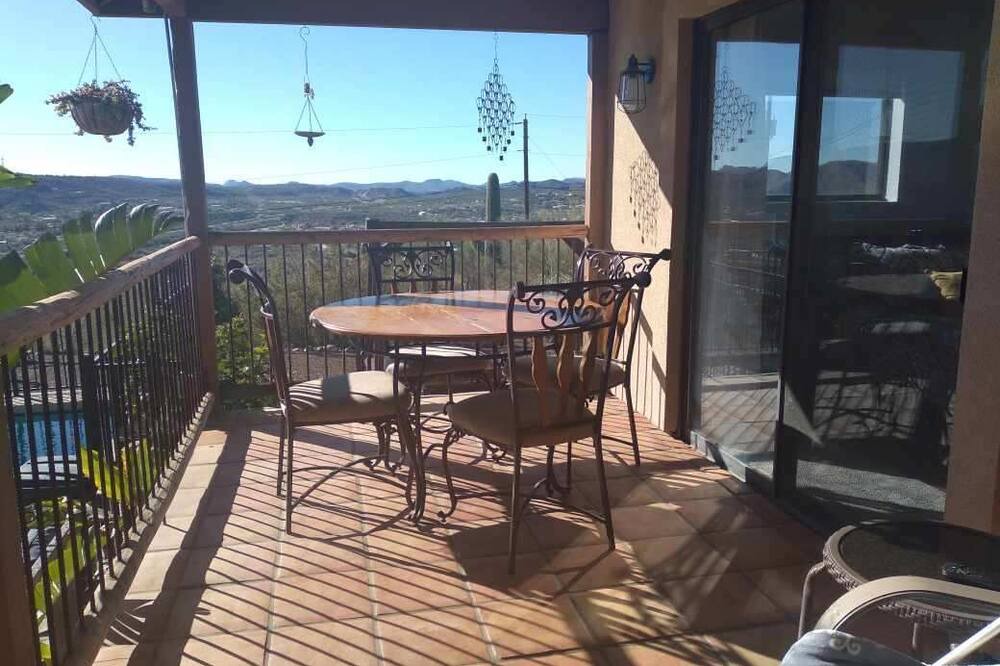Photo of Patio Balcony in Black Canyon City