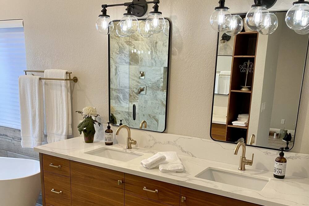 Photo of Bathroom in Folsom