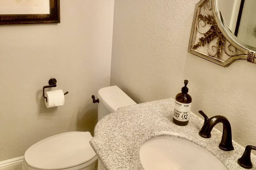 Photo of Bathroom in Folsom