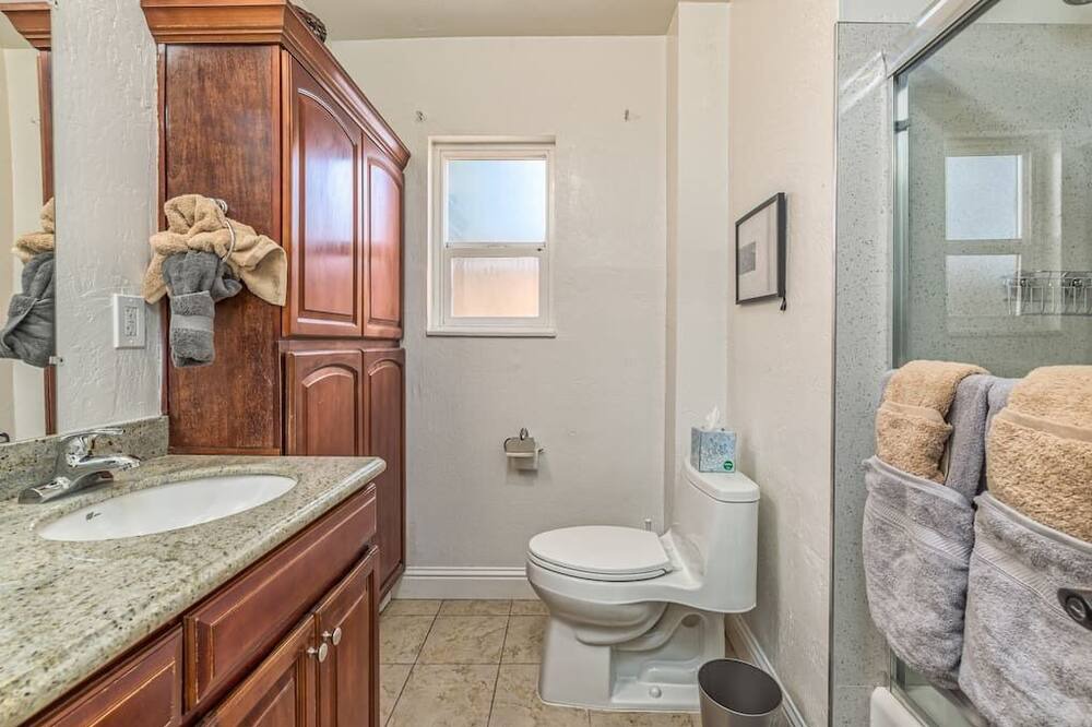 Photo of Bathroom in Livermore